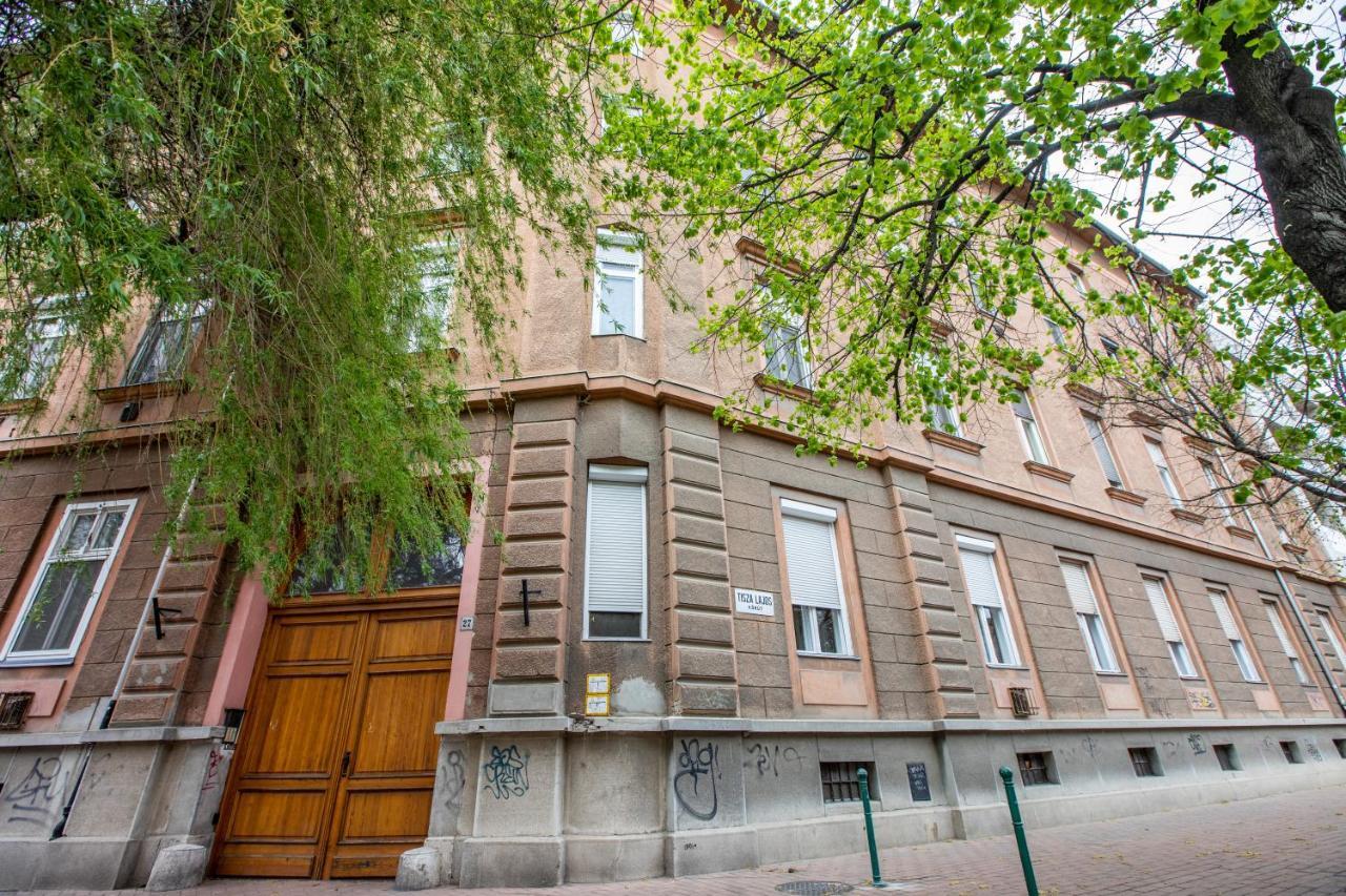 Borkapartman Szeged Bagian luar foto